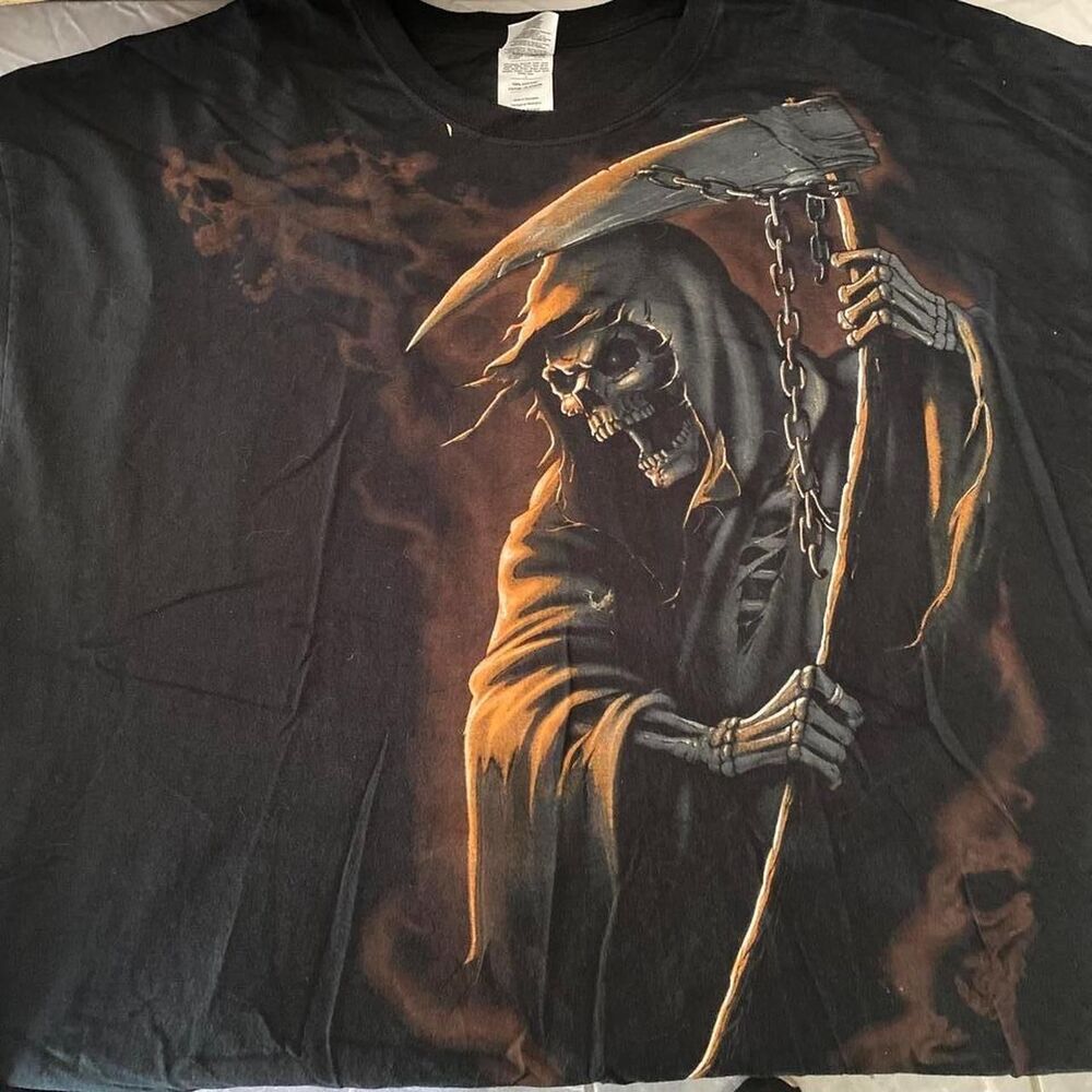 Grim Reaper Skeleton Graphic T-Shirt